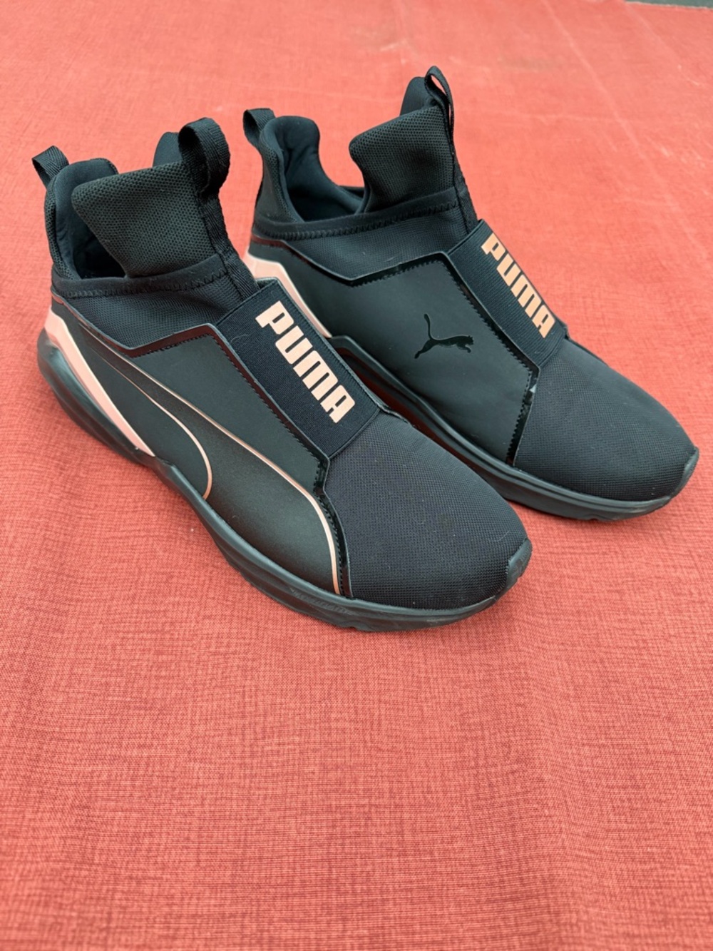 PUMA Woman’s 10.5 Slip-On Fierce 2 Sneakers in Black and Pink (Rose Gold)
